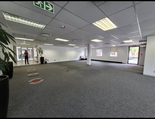 333M² OFFICE TO LET IN SANDTON CENTRAL